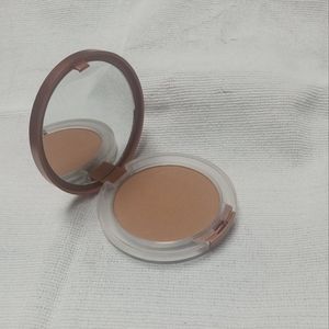 Clinique Bronzer 02 sunkissed   New.   Full Size  .33oz.     Smoke free …